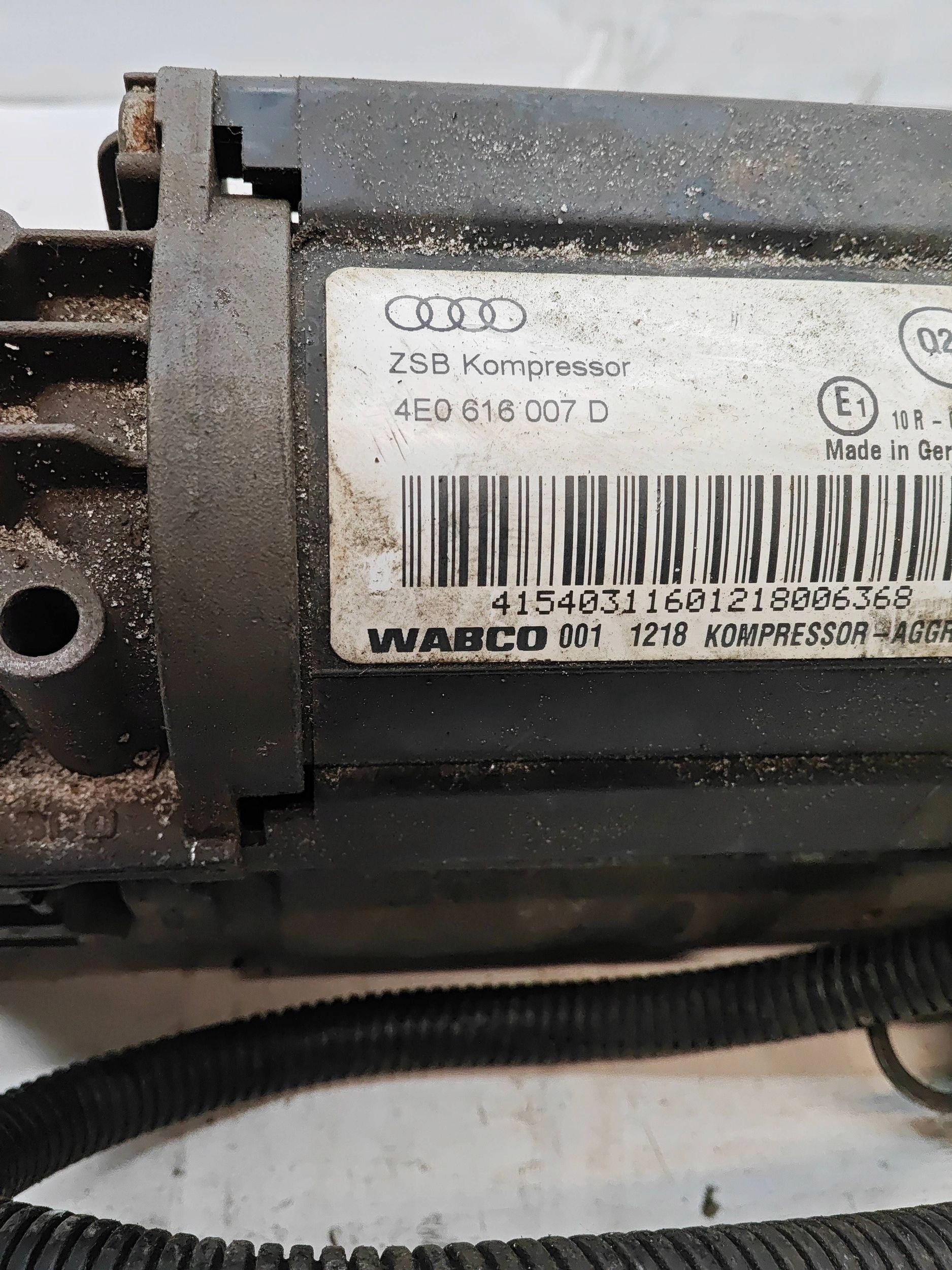 Compresseur Climatisation Audi A6 C5 Allroad 4E0616007D image 4