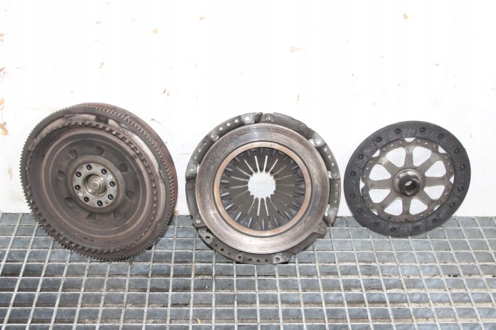 Porschen Boxster (987) 98611401206 2.7L bensiini 180kW 2007