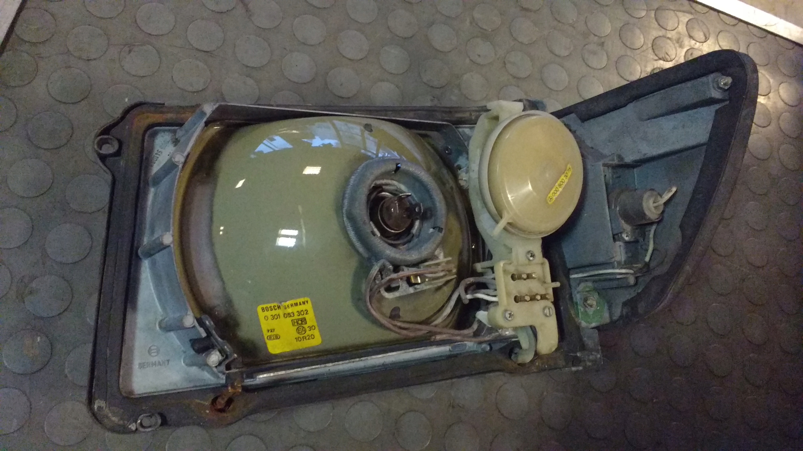 Farola Mercedes R107 SL W107 derecha image 6
