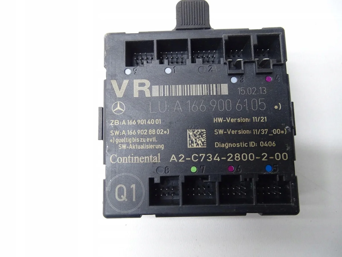 Módulo Porta Dianteira Mercedes W176 A1669006105