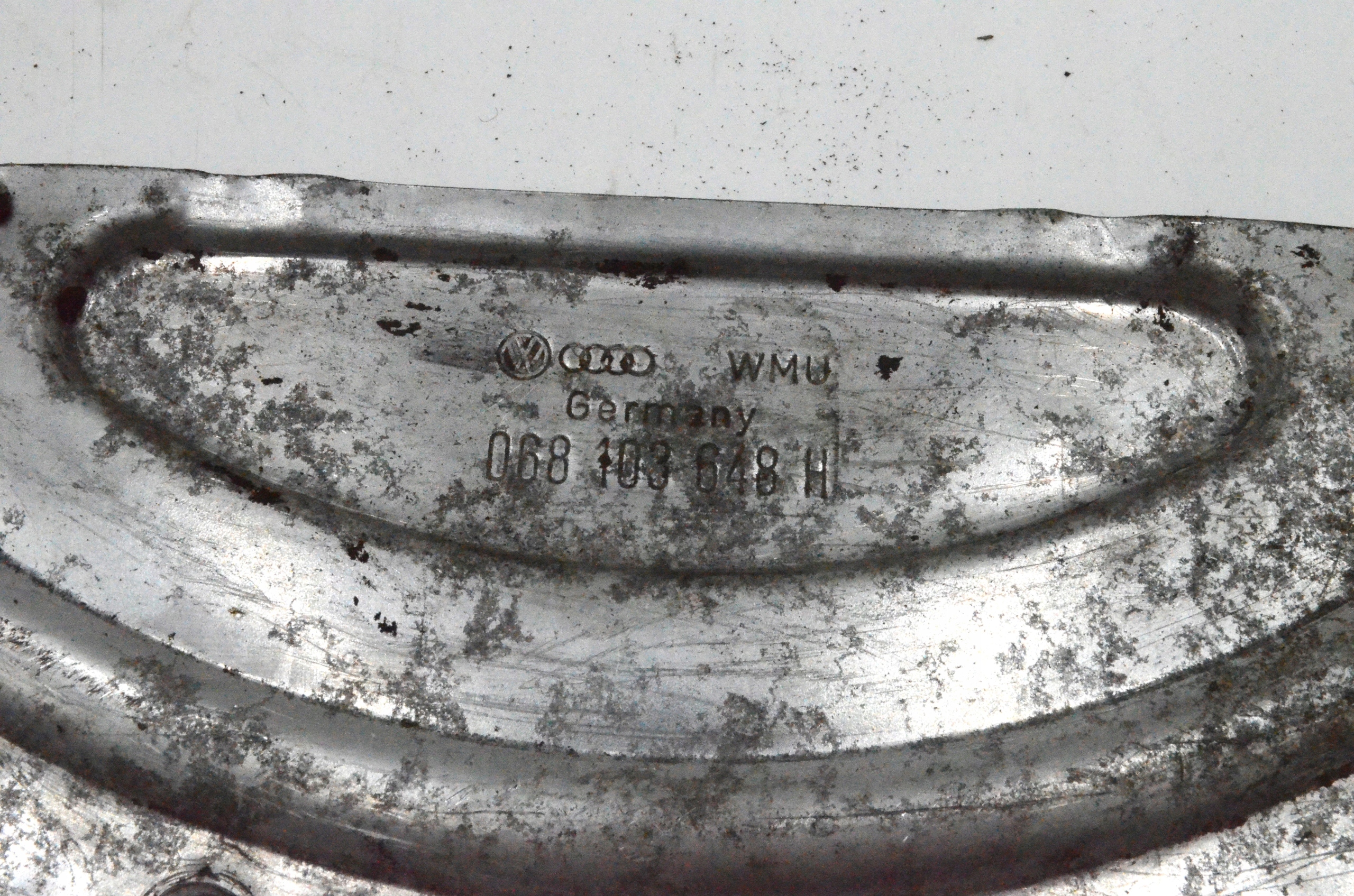 Joint boîte de vitesses VW Passat B3 1990 OEM 068103648H image 3