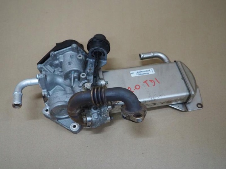 EGR-venttiili jäähdytin 2.0 TDI VW T5 03L131512DK