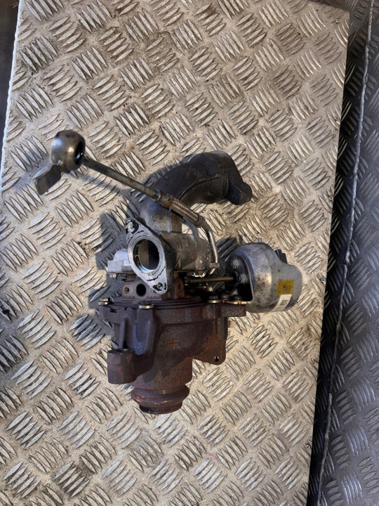 Turbo Peugeot Citroen 2.0 HDI OE 9677062780