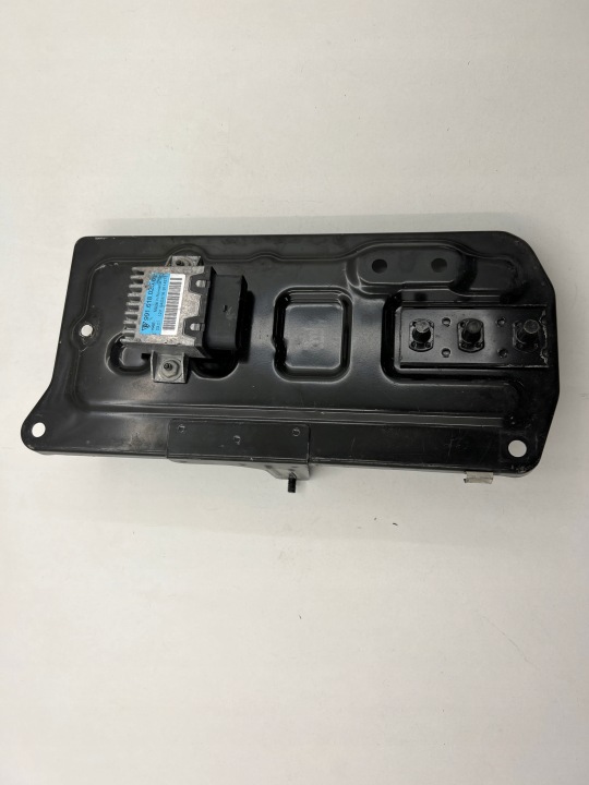 Akun alusta polttoainepumpun moduuli Porsche Carrera 911 991 99150415111