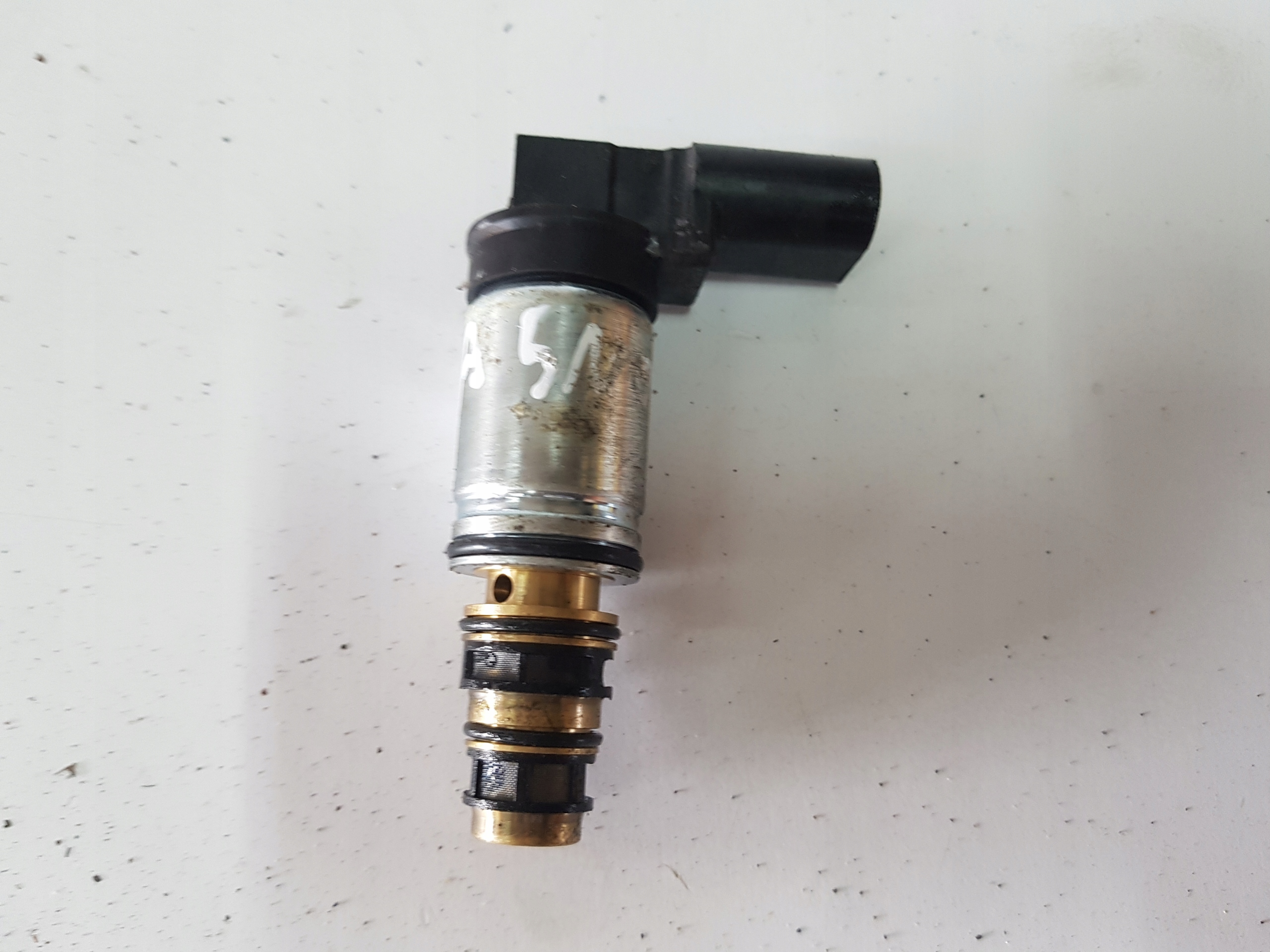 Airco Compressor 5N0820803A Audi Seat Skoda VW image 2