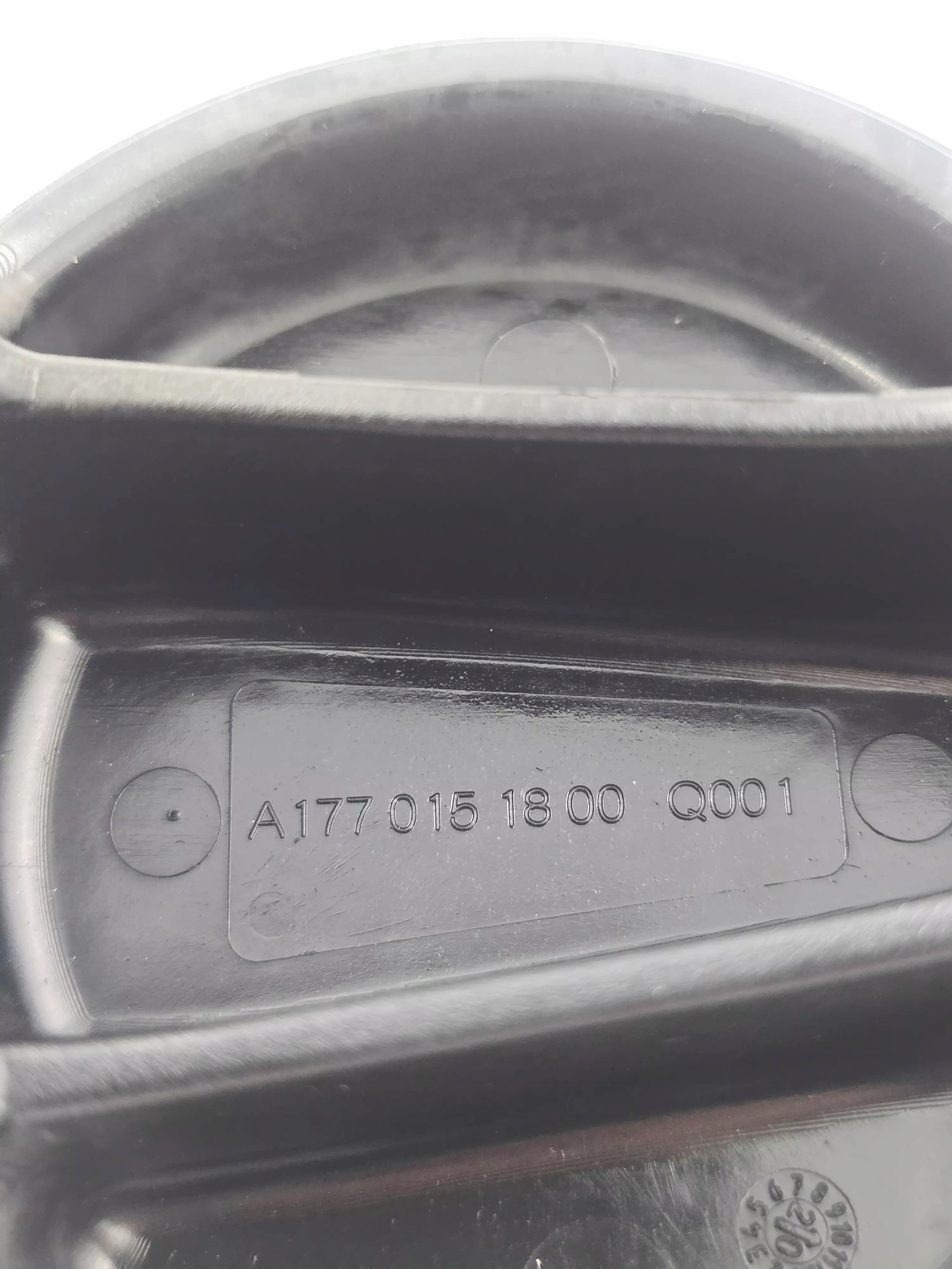 Mercedes M177 4.0 Biturbo Distributiekap A1770151800 image 3