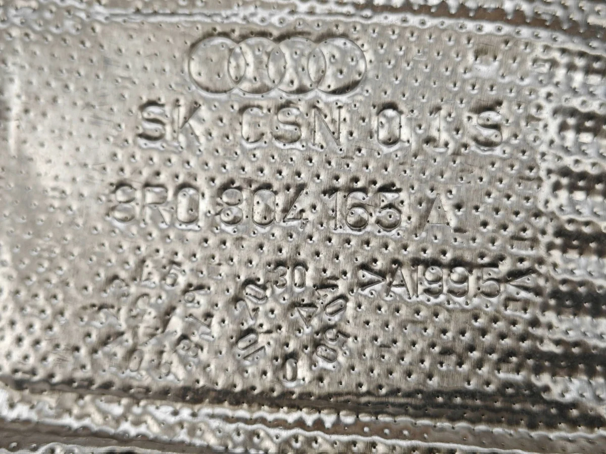 Audi Q5 8R Cubierta Canaleta Tabique 8R0804165A image 4