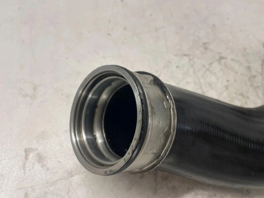 Tubo intercooler MERCEDES-BENZ E (W211) 2115282282 2.7L diésel 2003