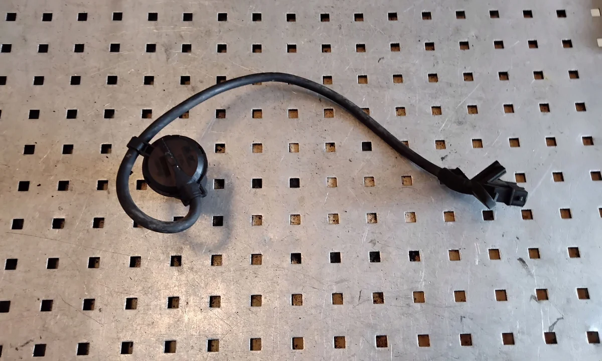 Sensor de Ré Audi A4 Usado OEM 012919823B