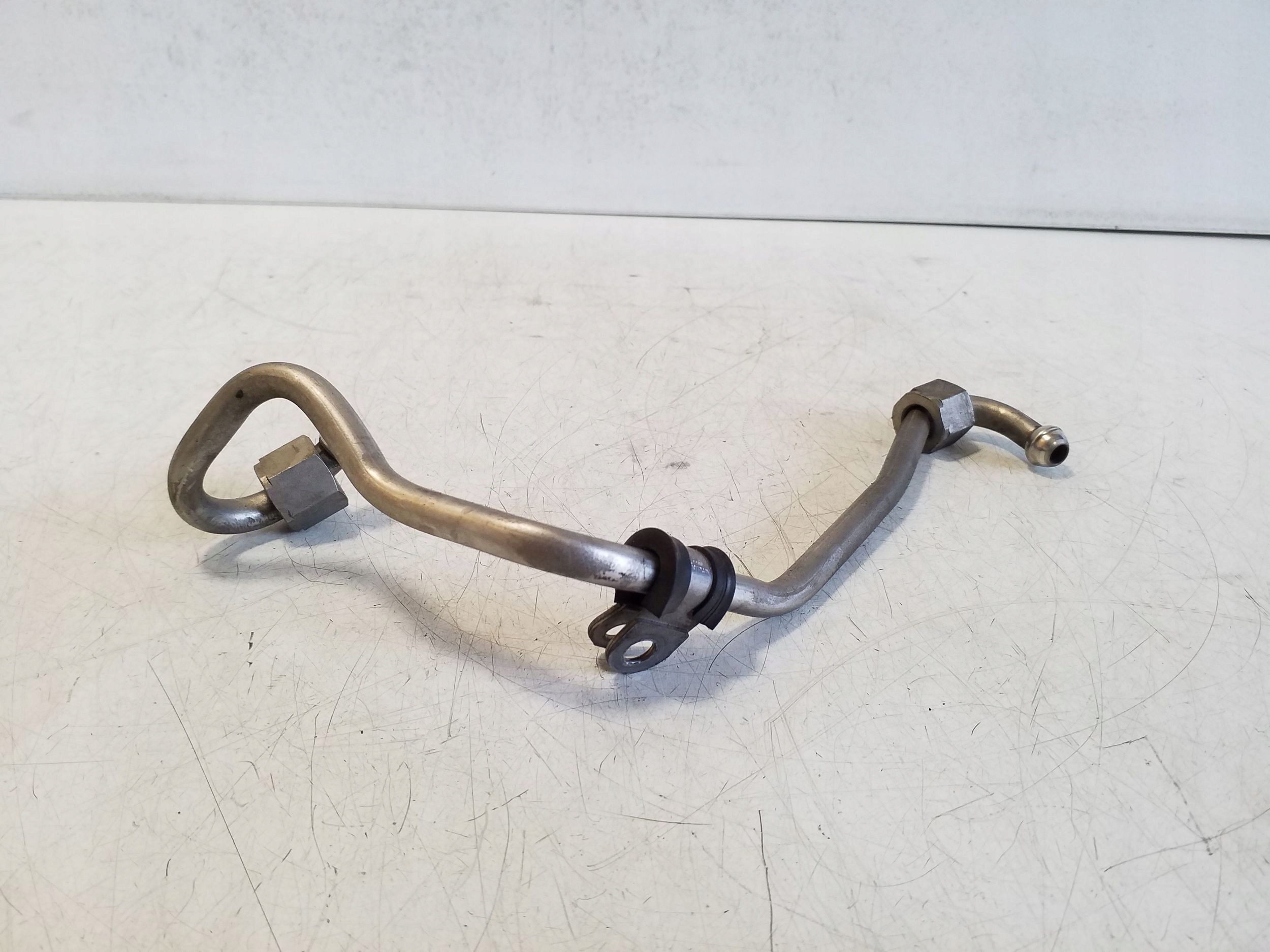 SKODA SUPERB B6 (3T) CONDUIT CARBURANT 06J127501M image 2