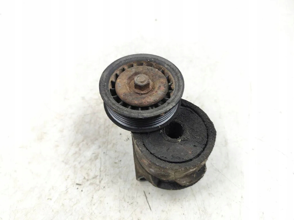 Tensor correa alternador Cadillac CTS 2350001 3.2L 2004 image 2