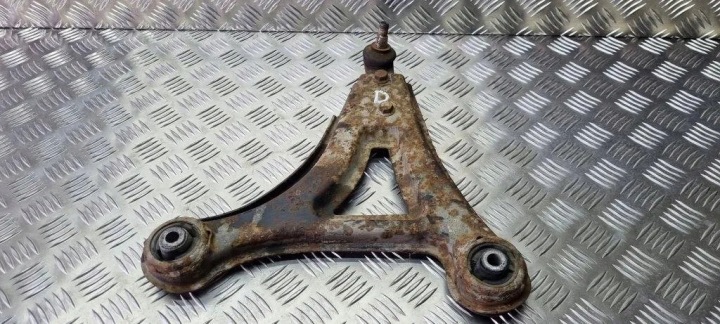 Etuvarsi VOLVO 440 K (445) 025000012012 1.6L bensa 1995