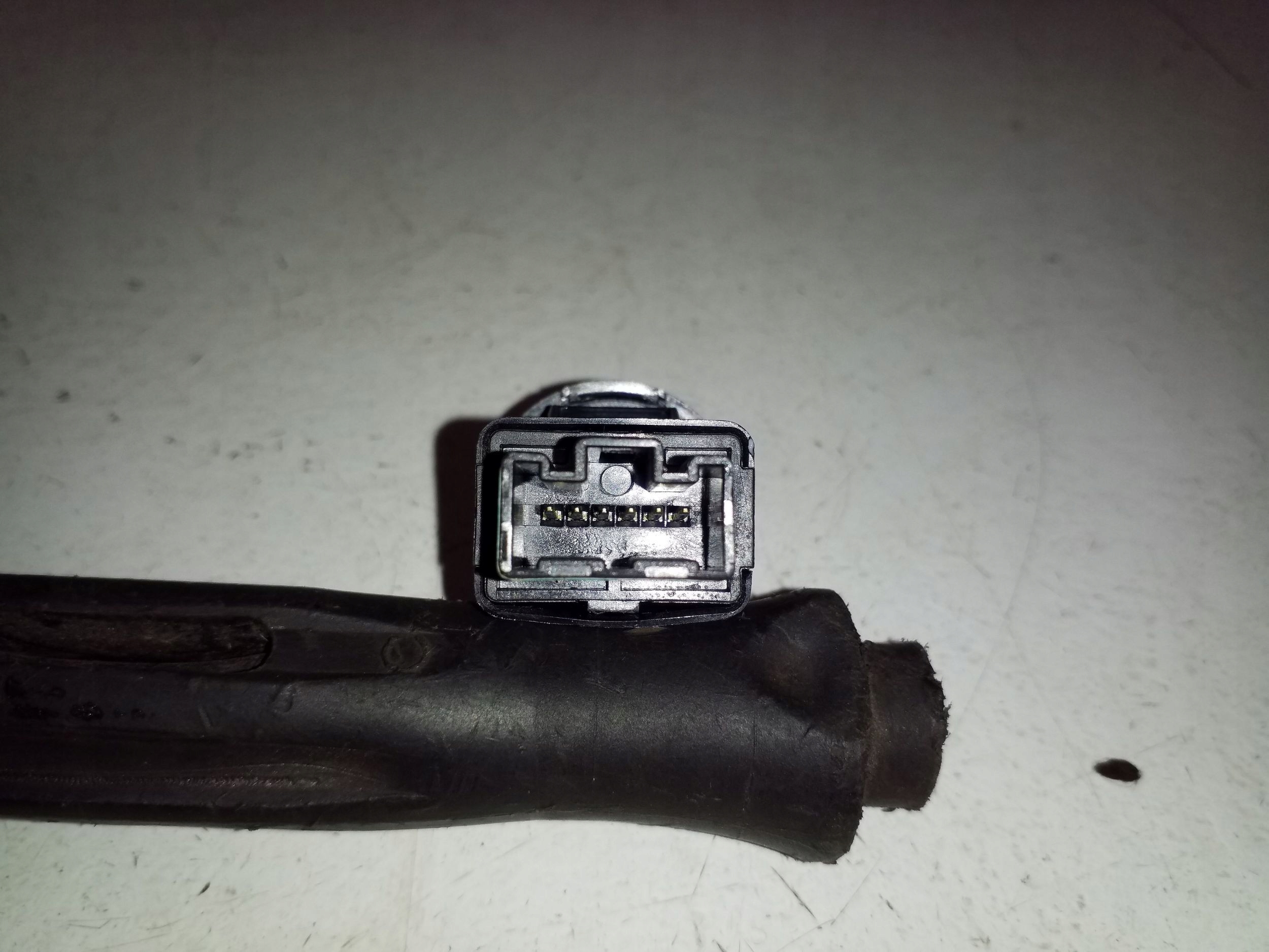 Sensor de Sol KIA Soul 2015 972532V100 image 3