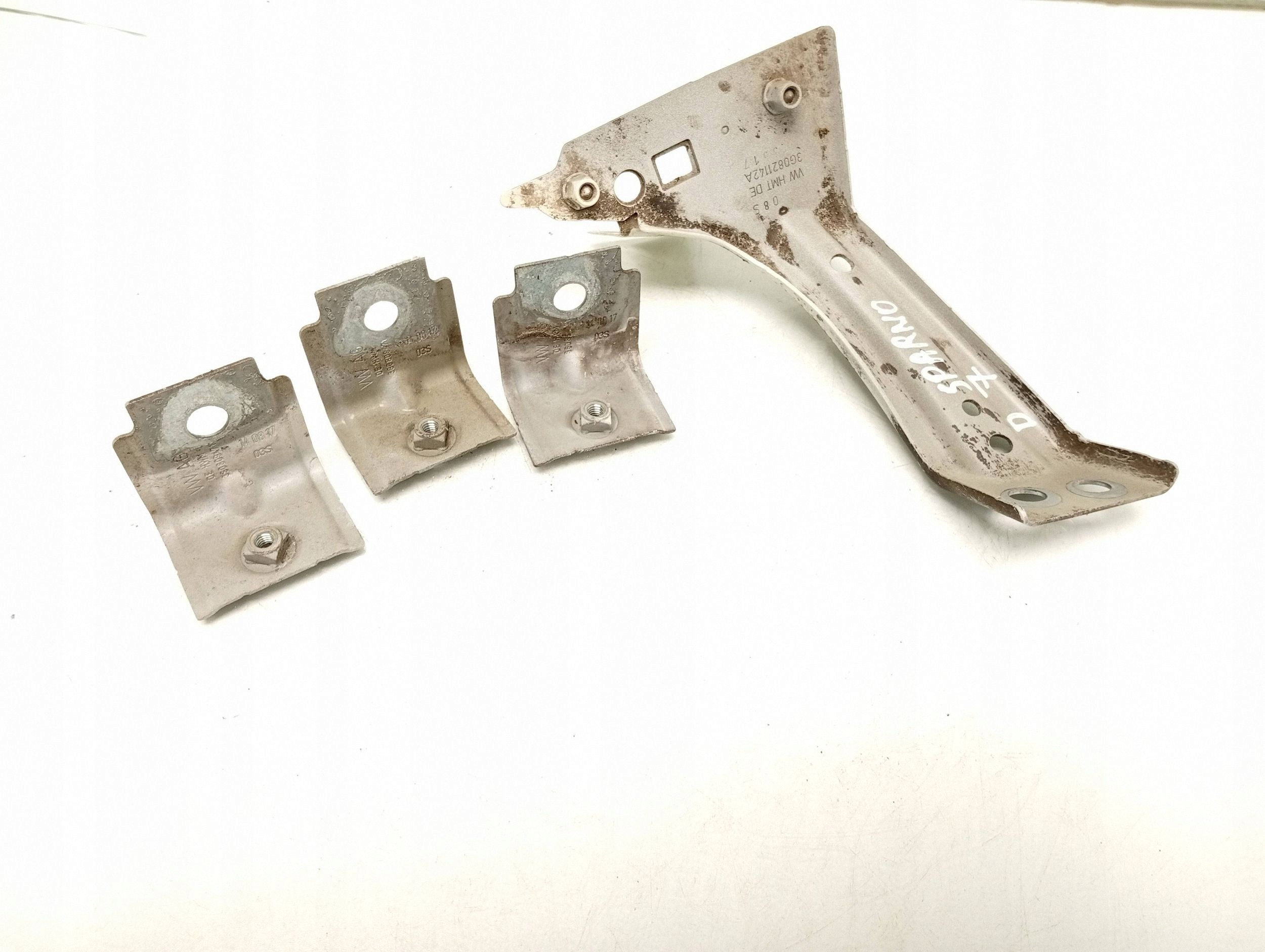 Right Front Fender Bracket VW Passat B8 3G0821142A image 2