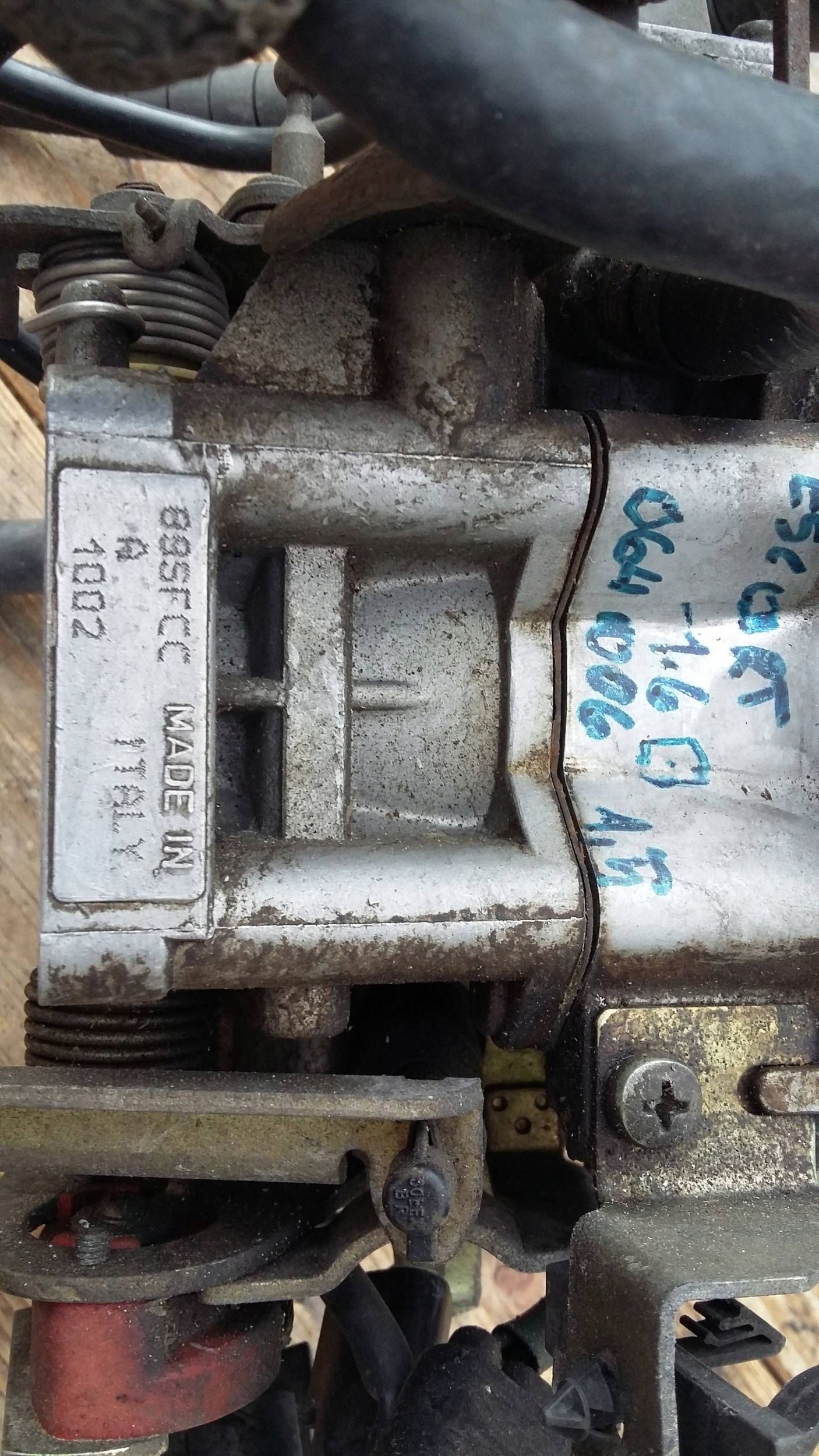 Vergaser Ford Fiesta 1.6B 908600 image 4