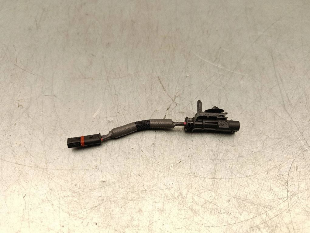 Tubos inyectores VOLVO XC60 117034991 2.0L 180kW 2023