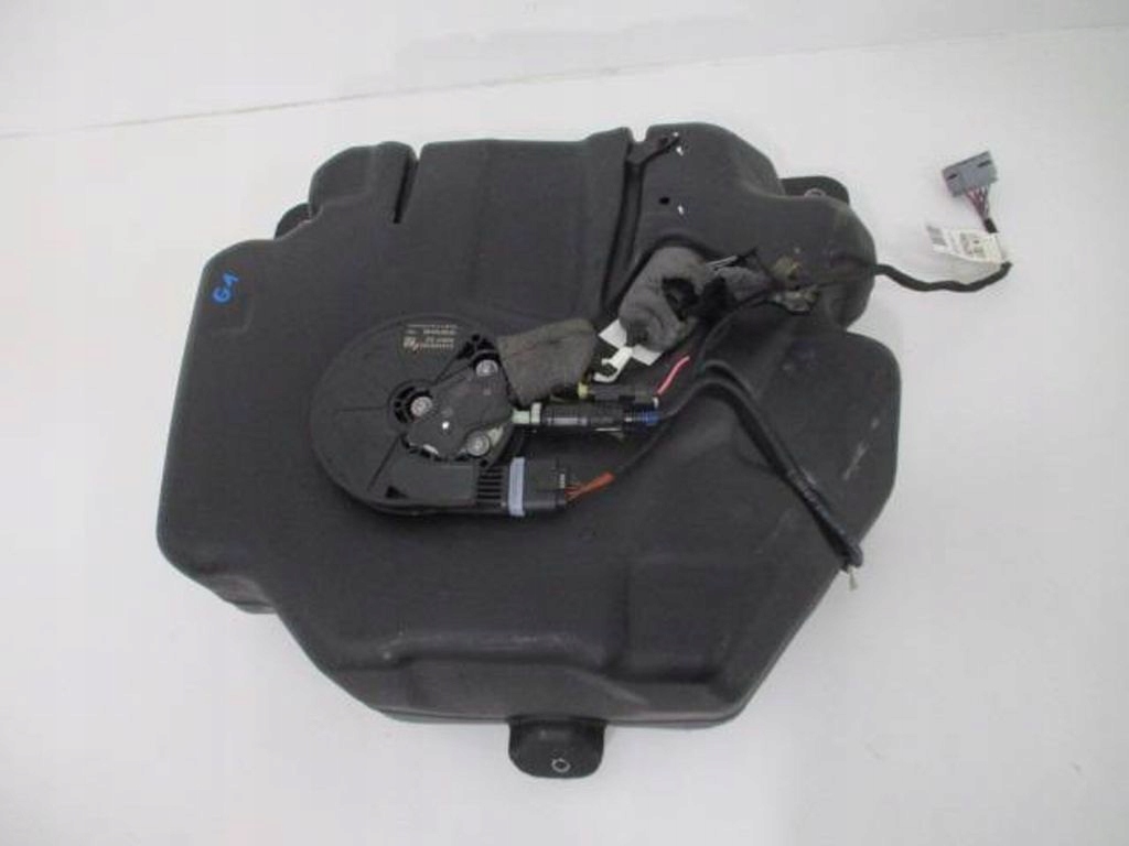 Mercedes W207 3.0 CDI AdBlue-Tank (gebraucht) image 2