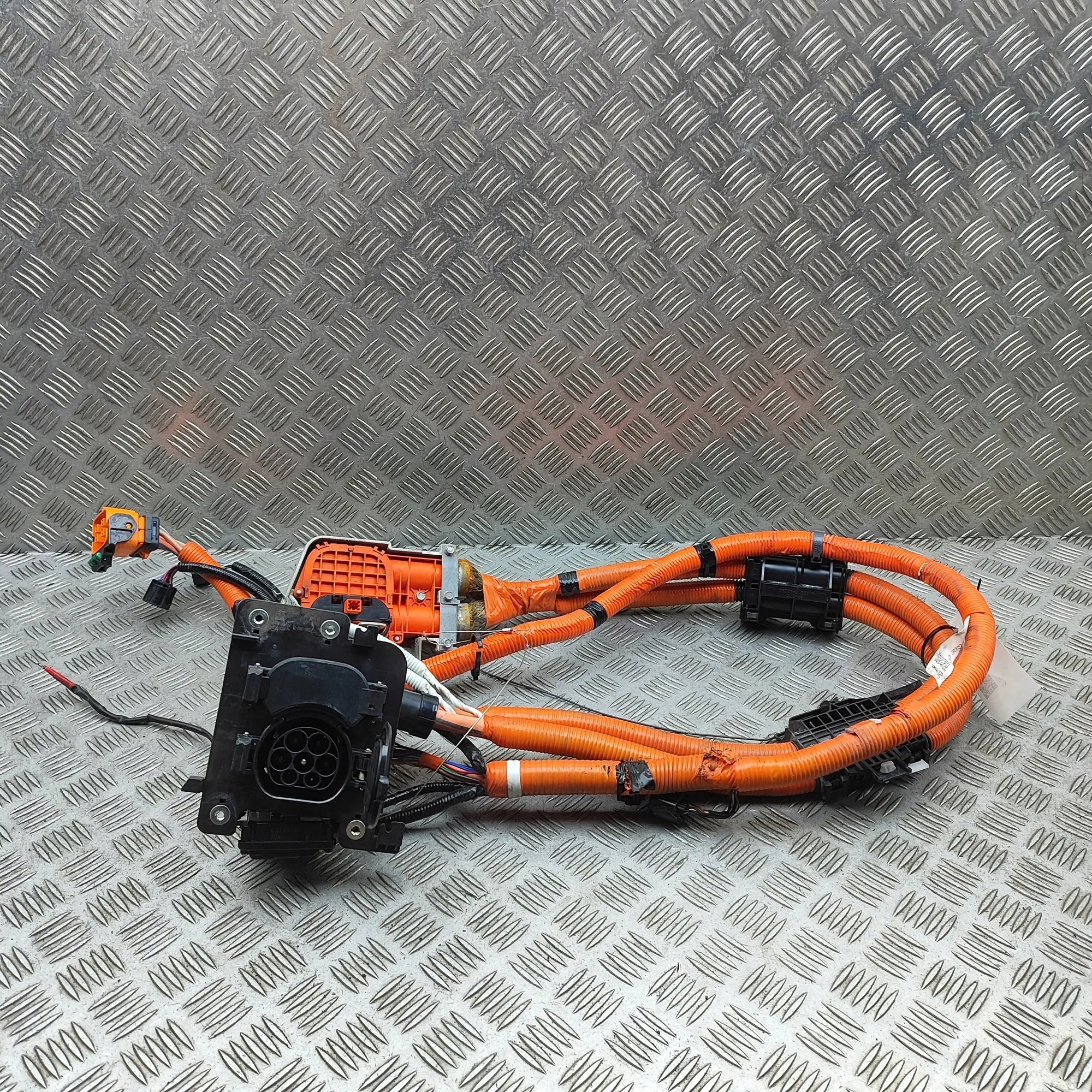 Câble de charge batterie Toyota bZ4X G908242060 image 3