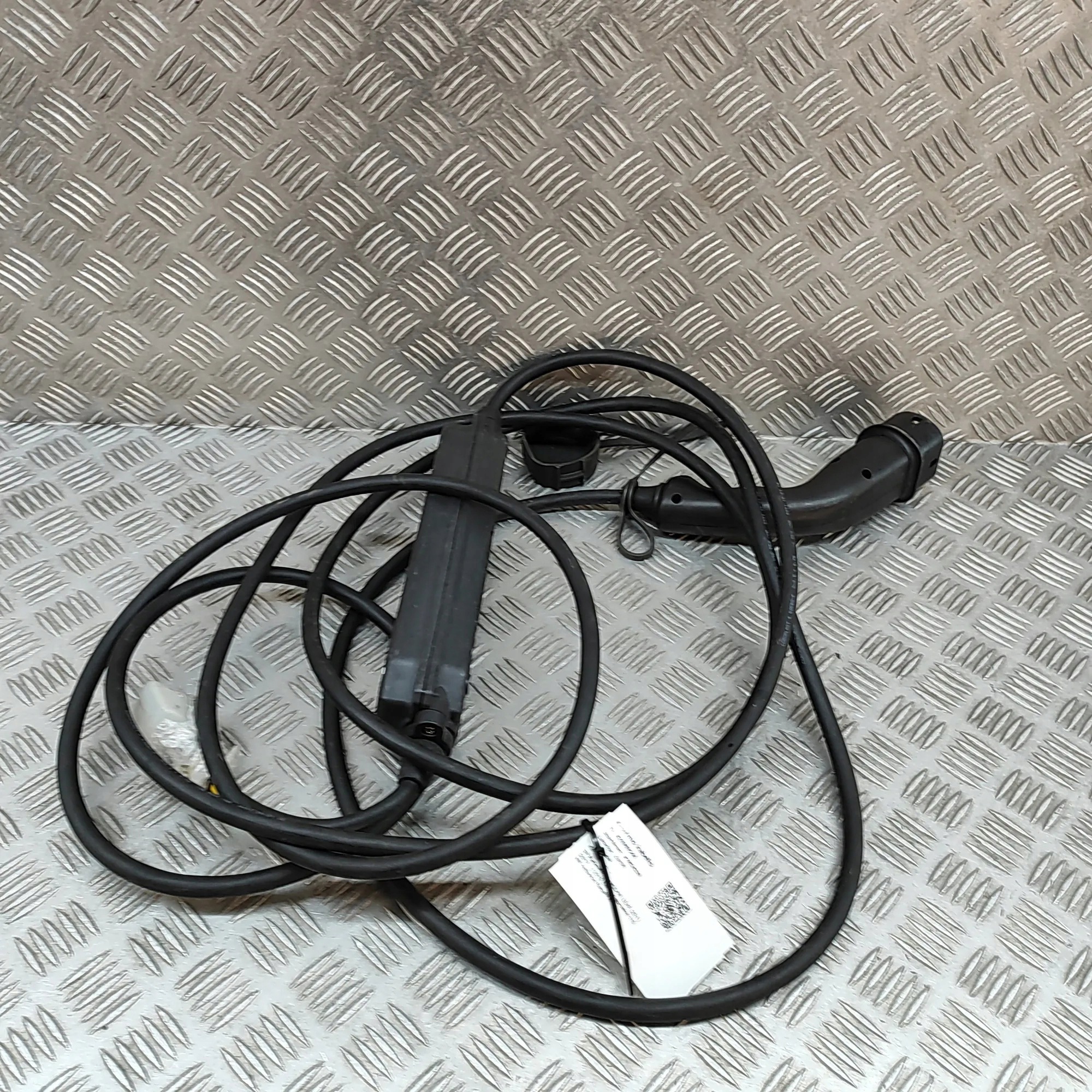 Câble charge batterie Nissan Leaf ZE1 OEM 33292183 image 2