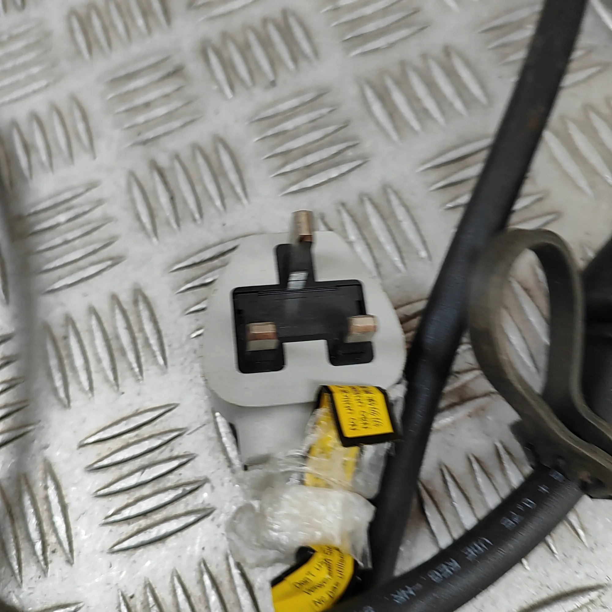 Câble charge batterie Nissan Leaf ZE1 OEM 33292183 image 8
