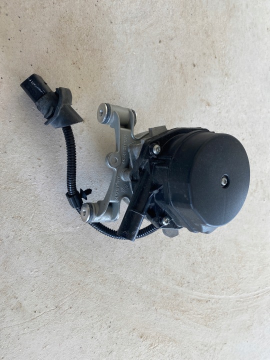 Panamera 970 lift 15r Ilmapumppu 97011312122