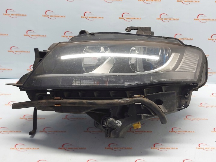 AUDI A4 B8 ALLROAD 10r vasen etuvalo 8K0941029A ANGLIK