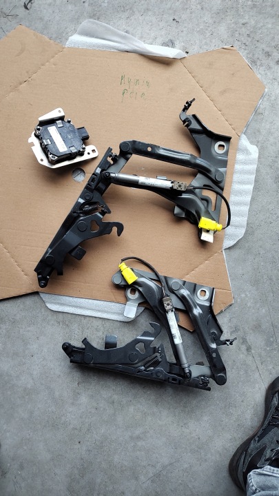 HUVUDMOTOR GÅNGJÄRN VÄNSTER HÖGER PATRON SET AUDI Q5 II 80A 2016-2020