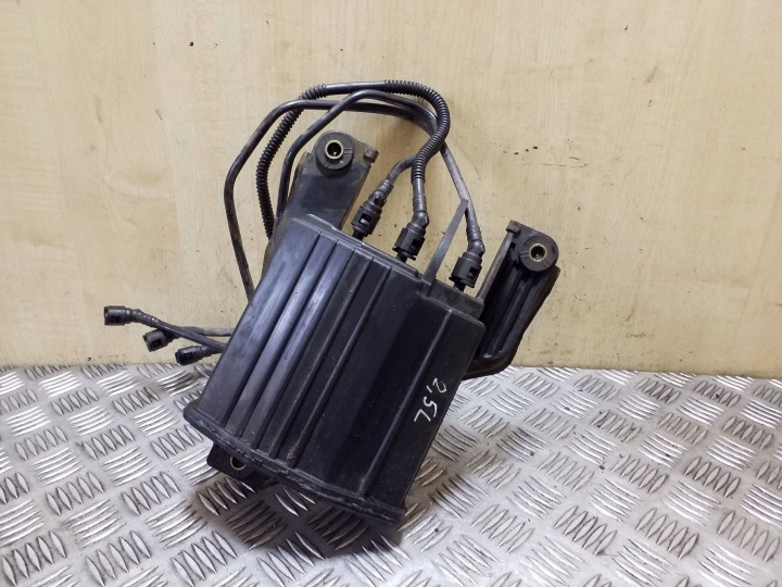 SUBARU LEGACY KOLFILTER BRÄNSLEPAR 42035AG010
