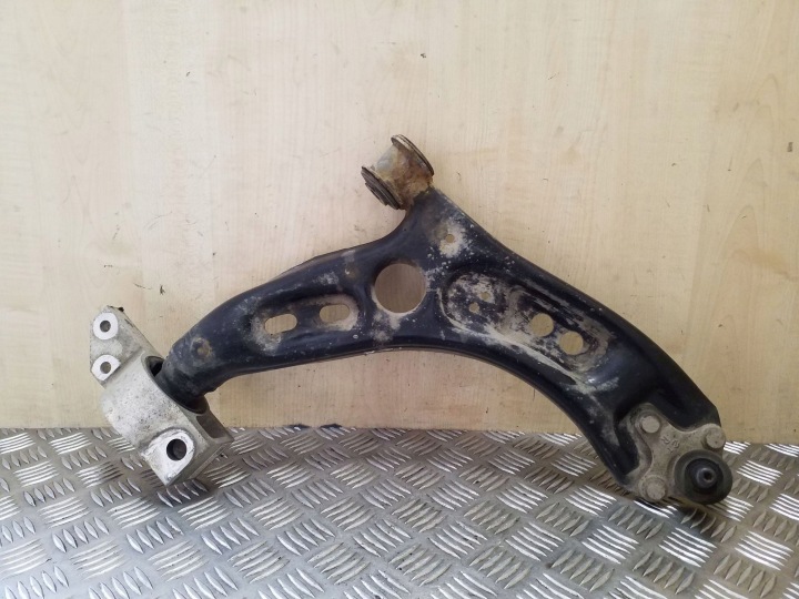SEAT LEON (1P) etualavarsi oikea 1K0407152BD