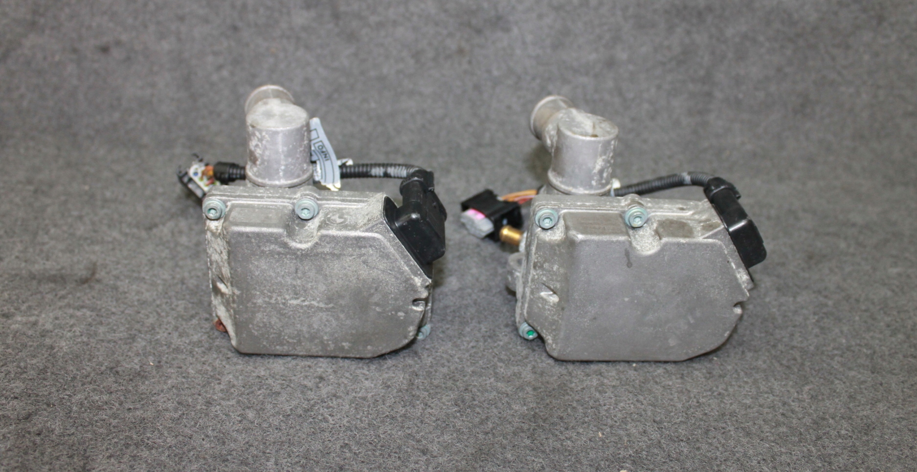 BMW E60 E63 S85B50A V10 tyhjäkäyntisäädin image 2