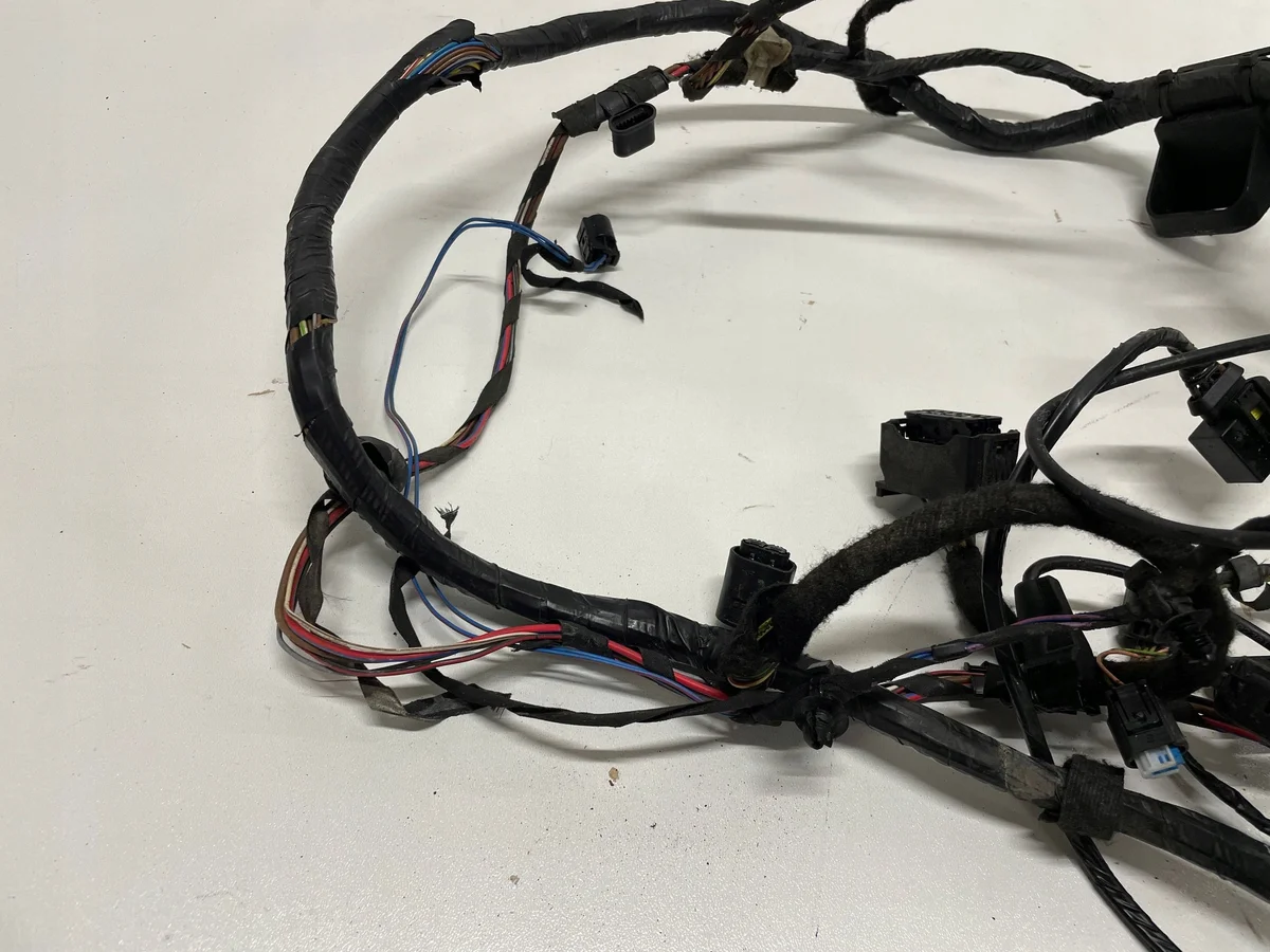 BMW X6 E71 Installation compartiment moteur gauche image 3