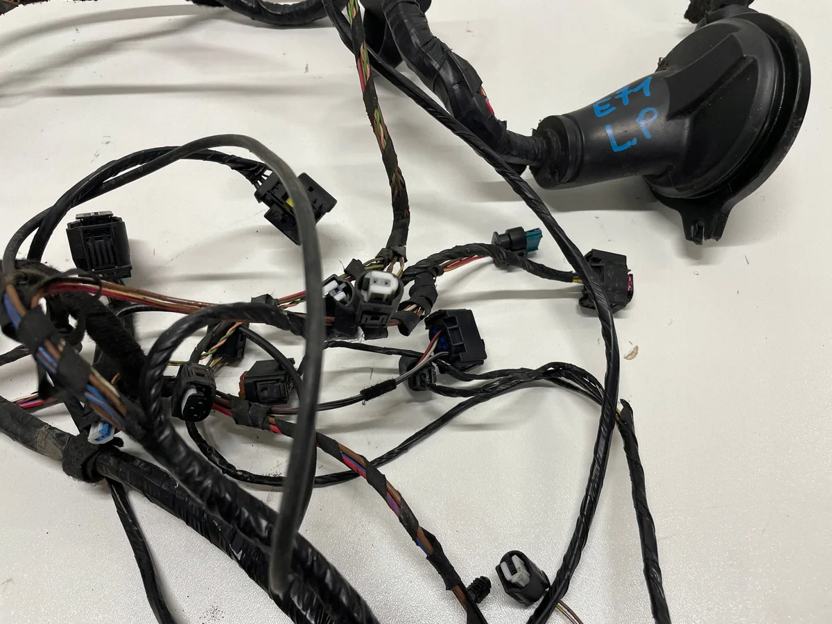BMW X6 E71 Installation compartiment moteur gauche image 5