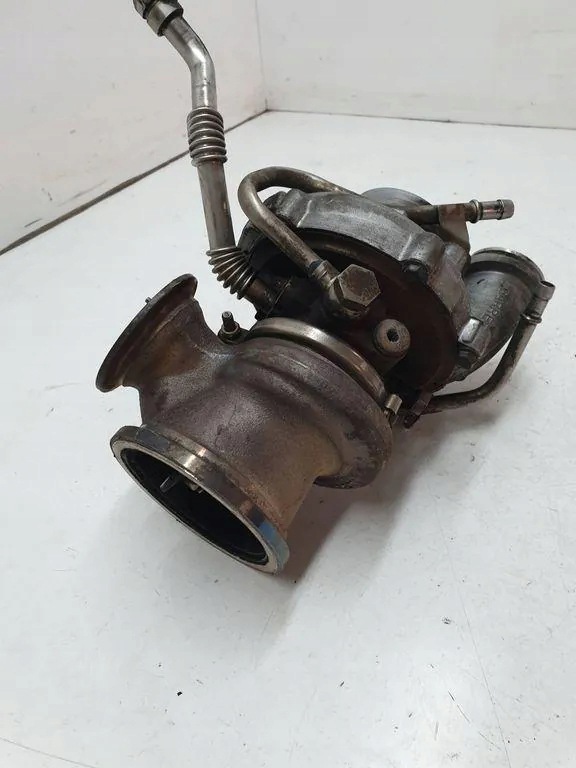 Turbolader BMW 5 (F10) 757698508 4.4L 2012 image 6