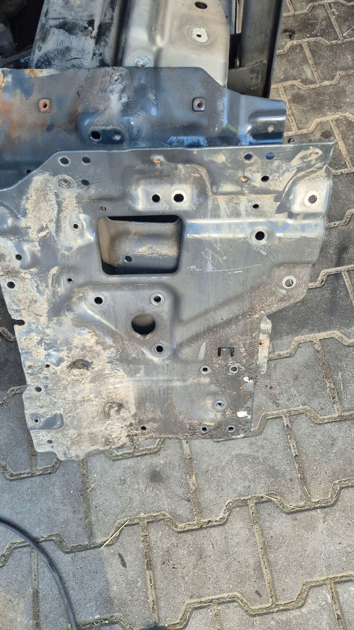 Support de sécheur Scania 2617363 image 3