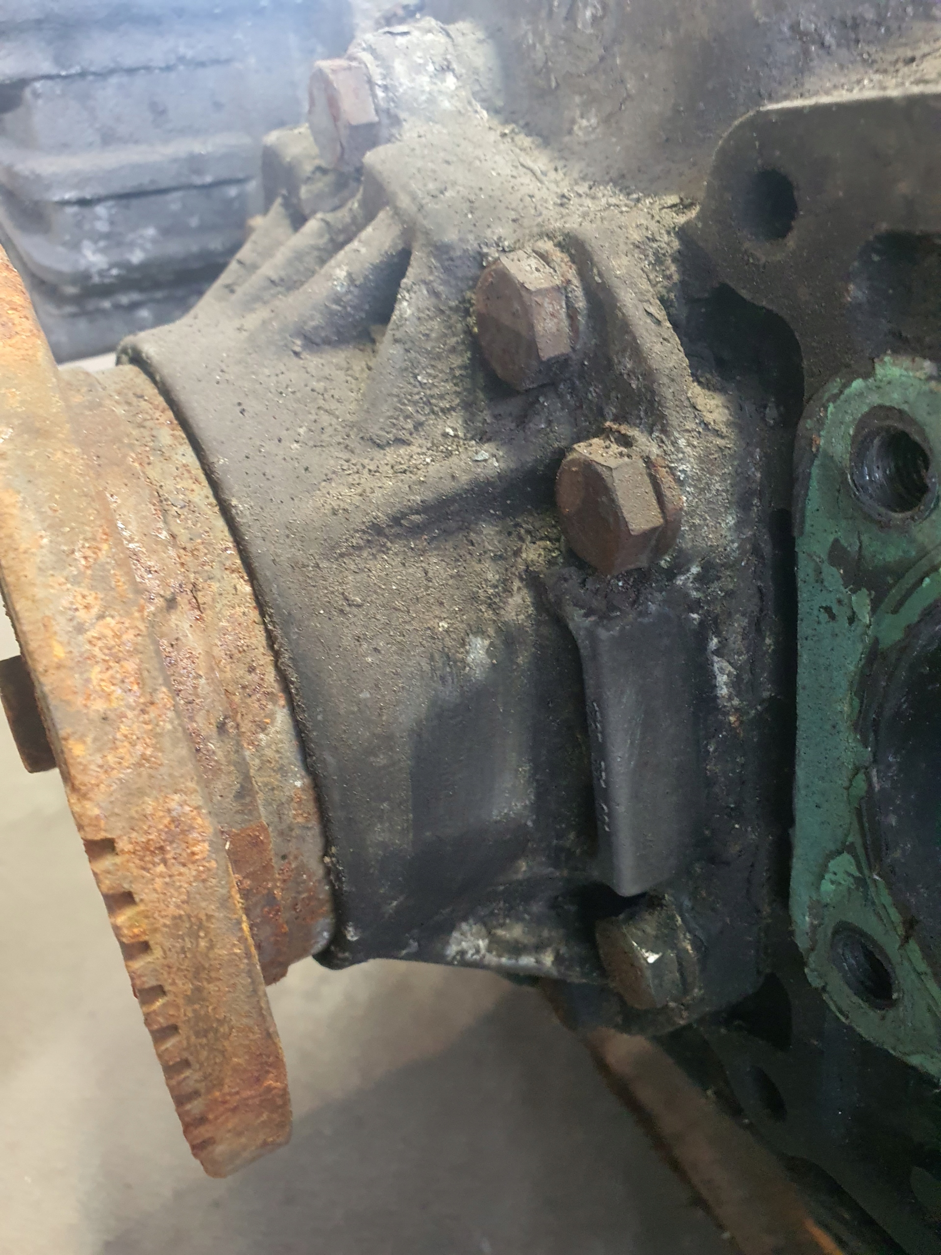 Cubierta de rodamiento ZF Ecosplit 4 OEM 651531351 image 3