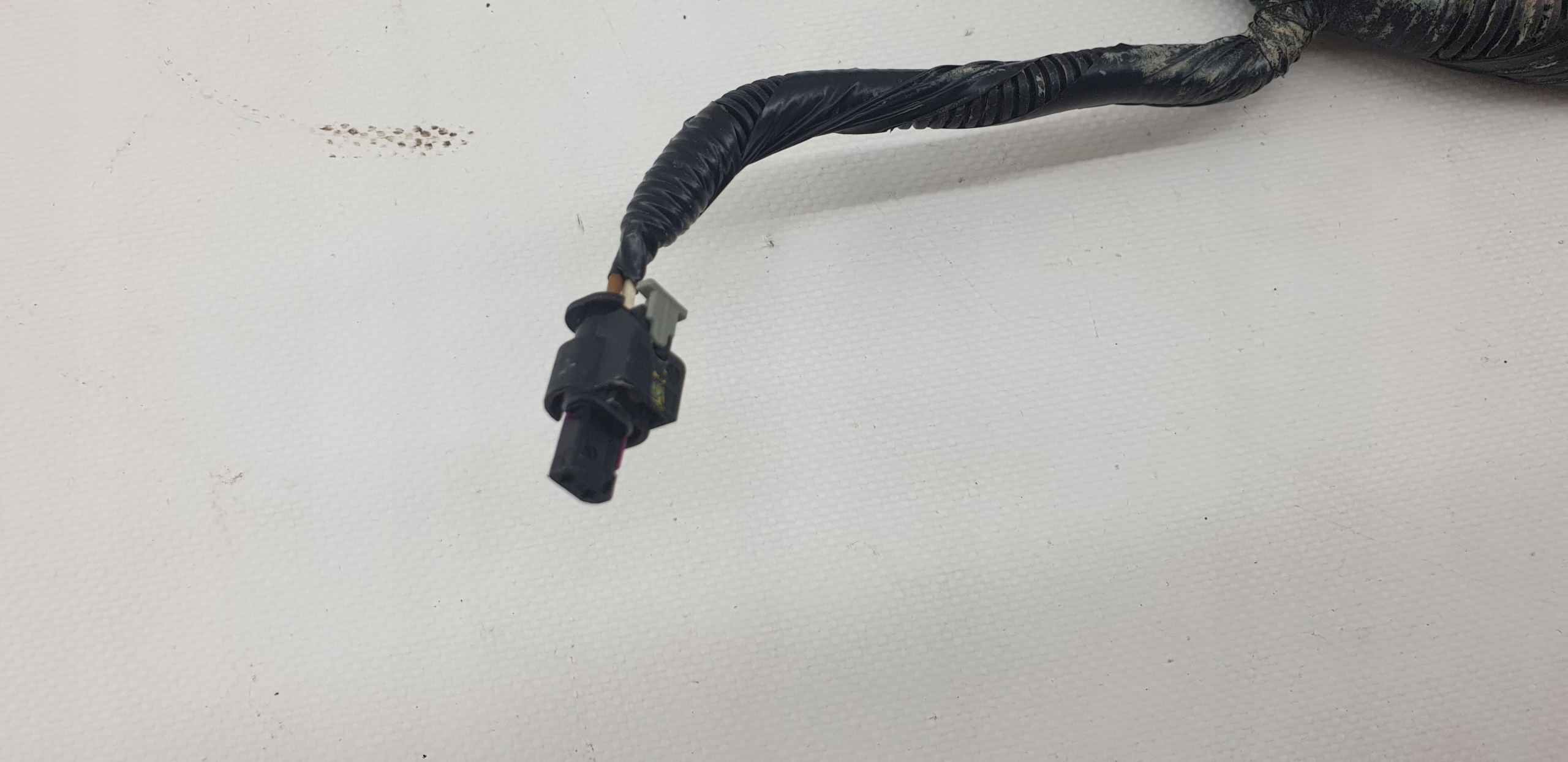 AdBlue bedrading GMC Sierra Silverado Duramax 7620504AJ image 4