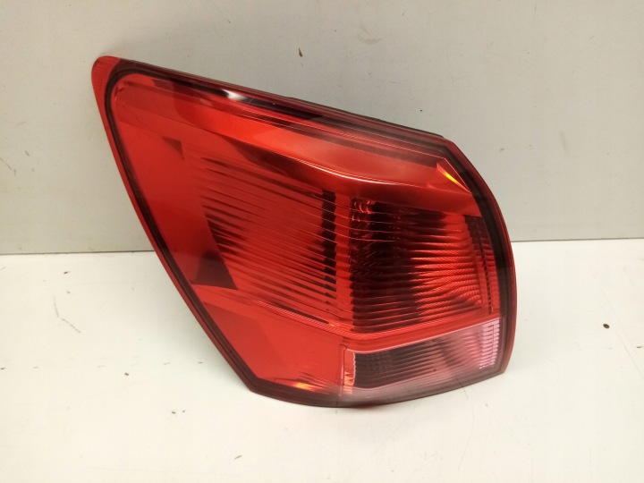 NISSAN QASHQAI J10 LEFT REAR LAMP (S2032)