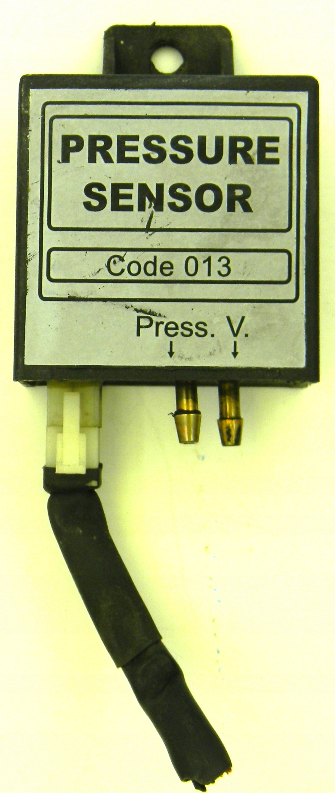 AEB 013 Mapsensor Usado OEM 110R-000023 image 2