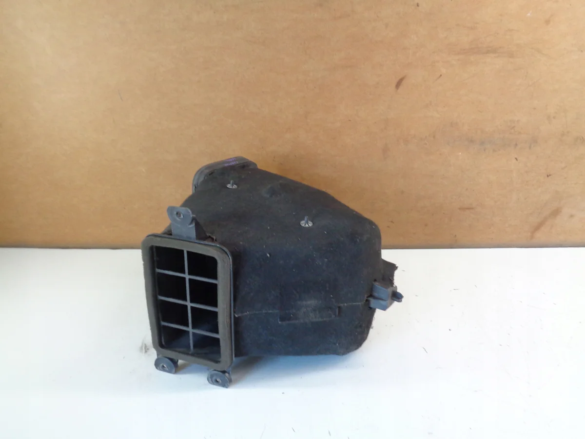 VW Crafter I MB Sprinter W906 Lufteinlass image 3