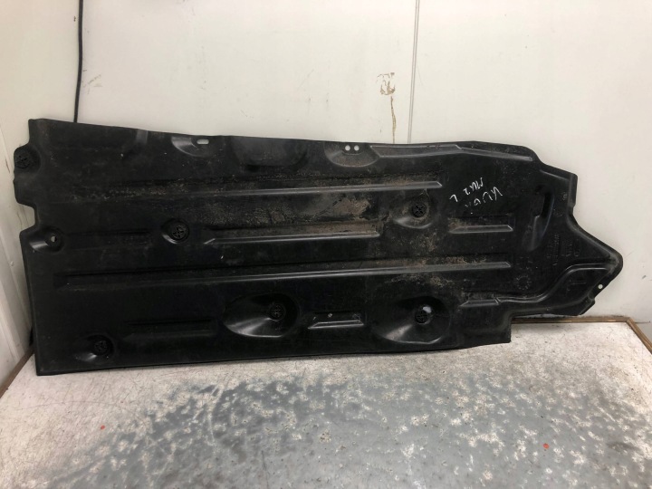 Alustan suojalevy Ford Kuga MK2 Lift ST GV6111133BA-BILI