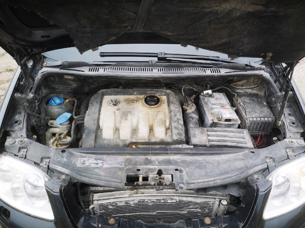 Volkswagen Touran Bakdörrlås - Vänster bak 2005 1.9L image 7
