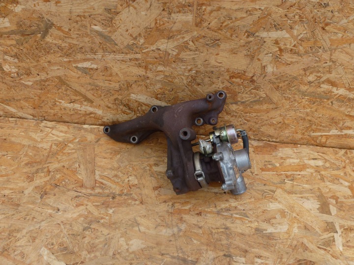 Toyota OE 17201-33010 NLP20 turboahdin