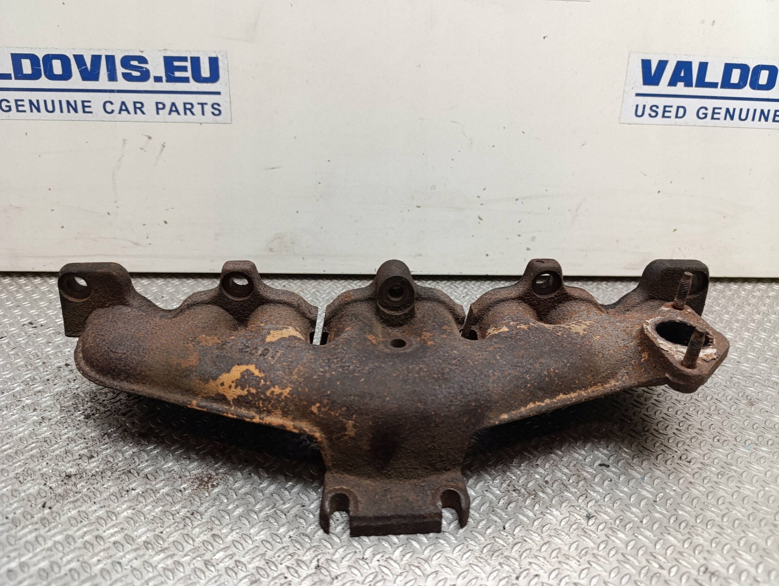 Coletor de escape PEUGEOT 508 9681570480 2.0L diesel image 3
