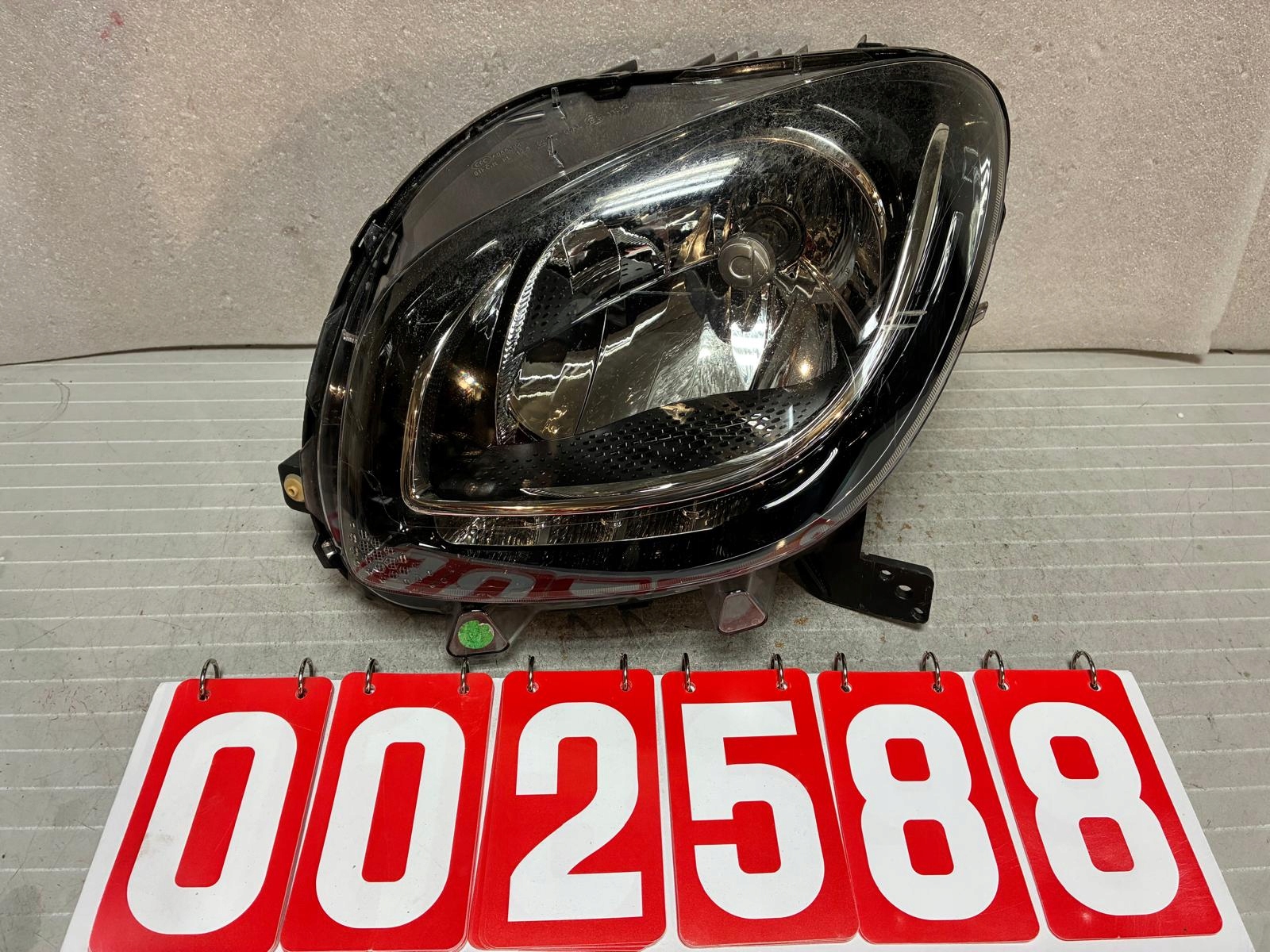 Vasen ajovalo SMART FORTWO 453 LED 260603742R A4538200739 image 2