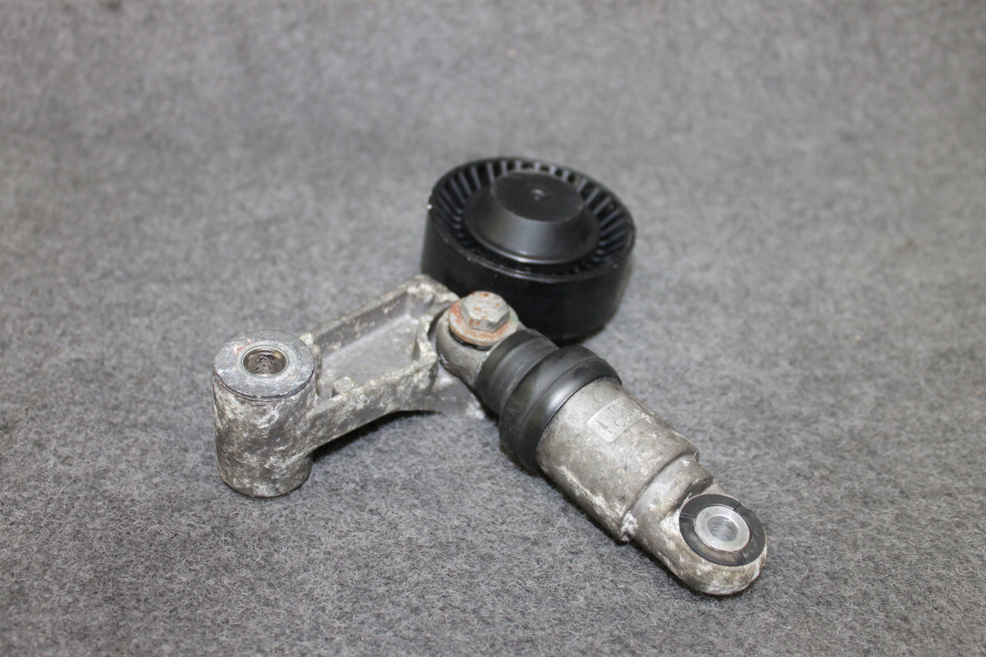 Tendeur de courroie BMW E60 E63 M5 M6 S85 V10 5.0i