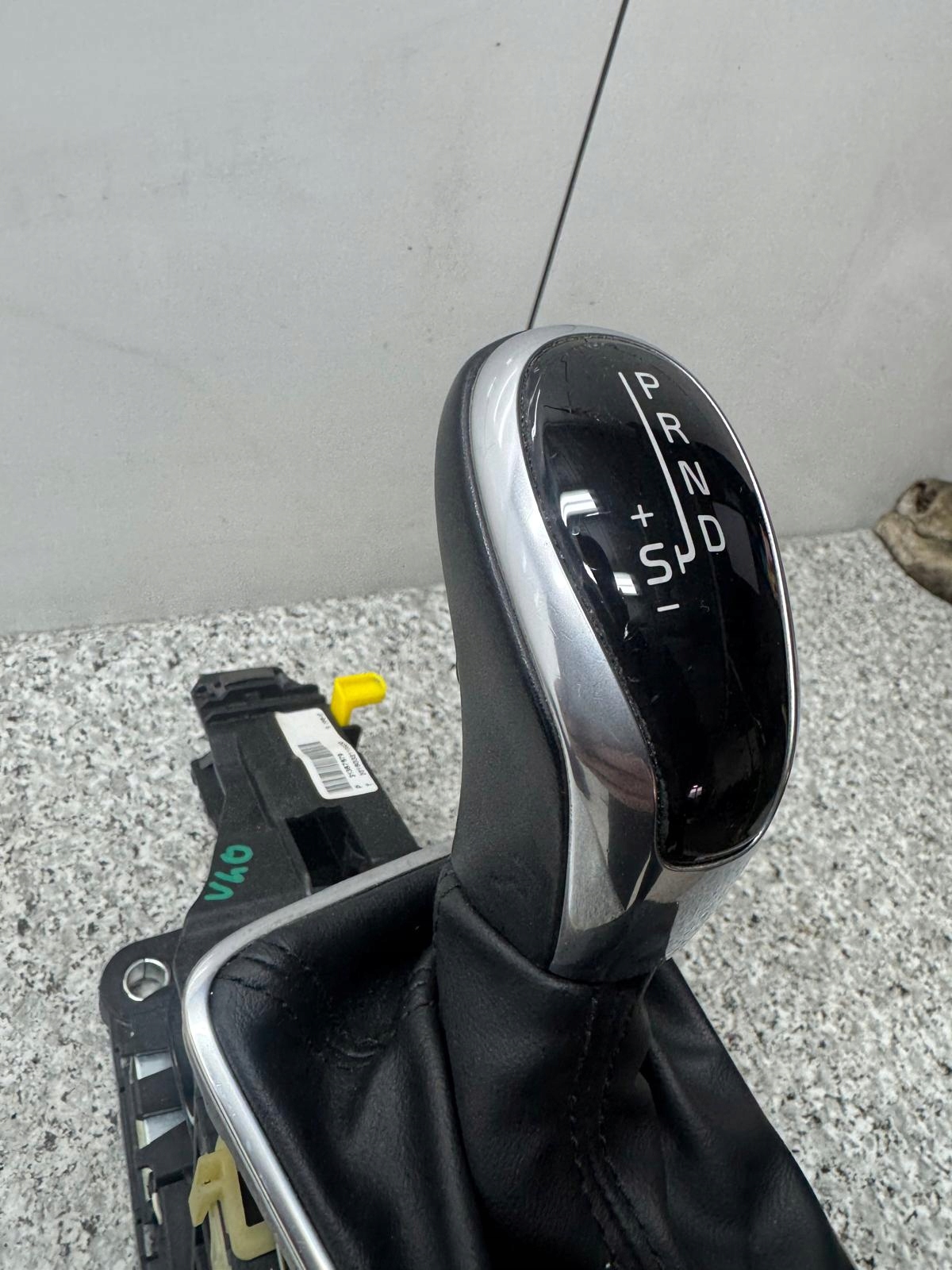 Palanca selectora cambio marchas Volvo V40 II 2012-2018R 31367679 image 8