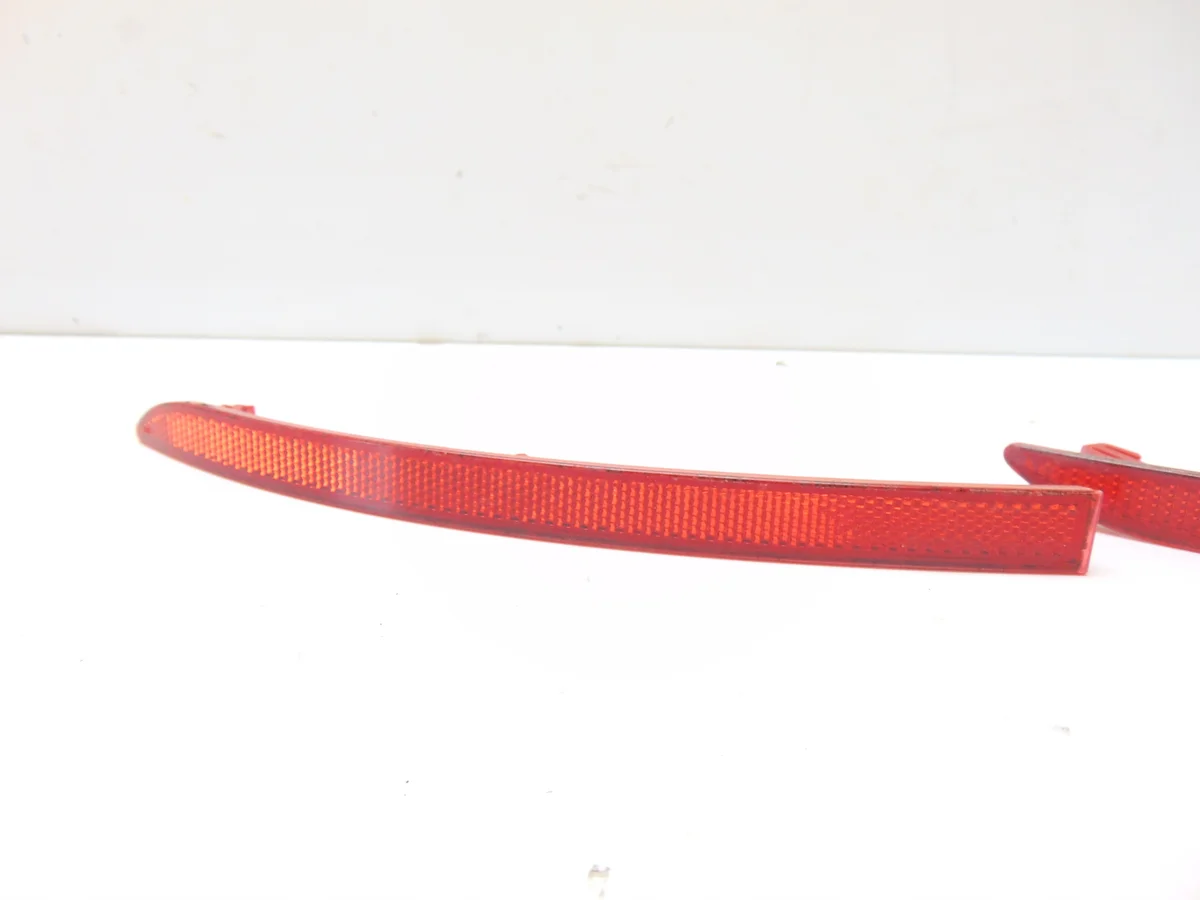 VW Tiguan Rear Bumper Reflector Right 5N0945106