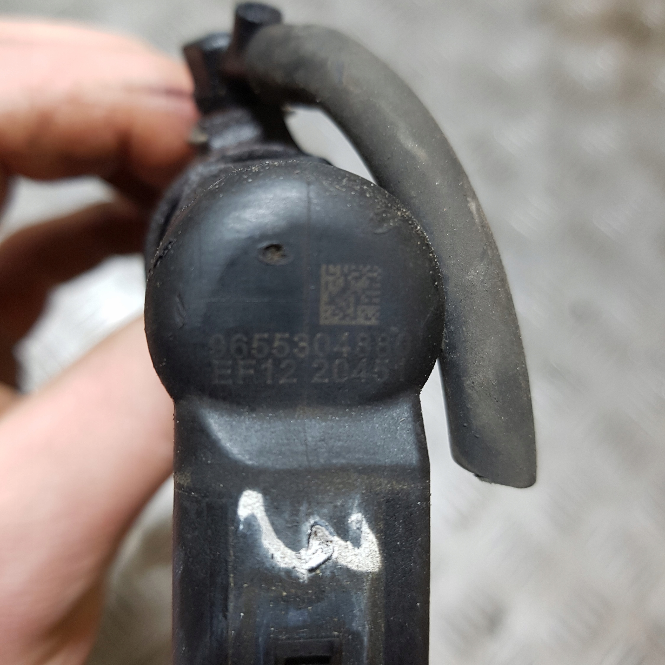 Injecteur PEUGEOT 207 9655304880 image 3