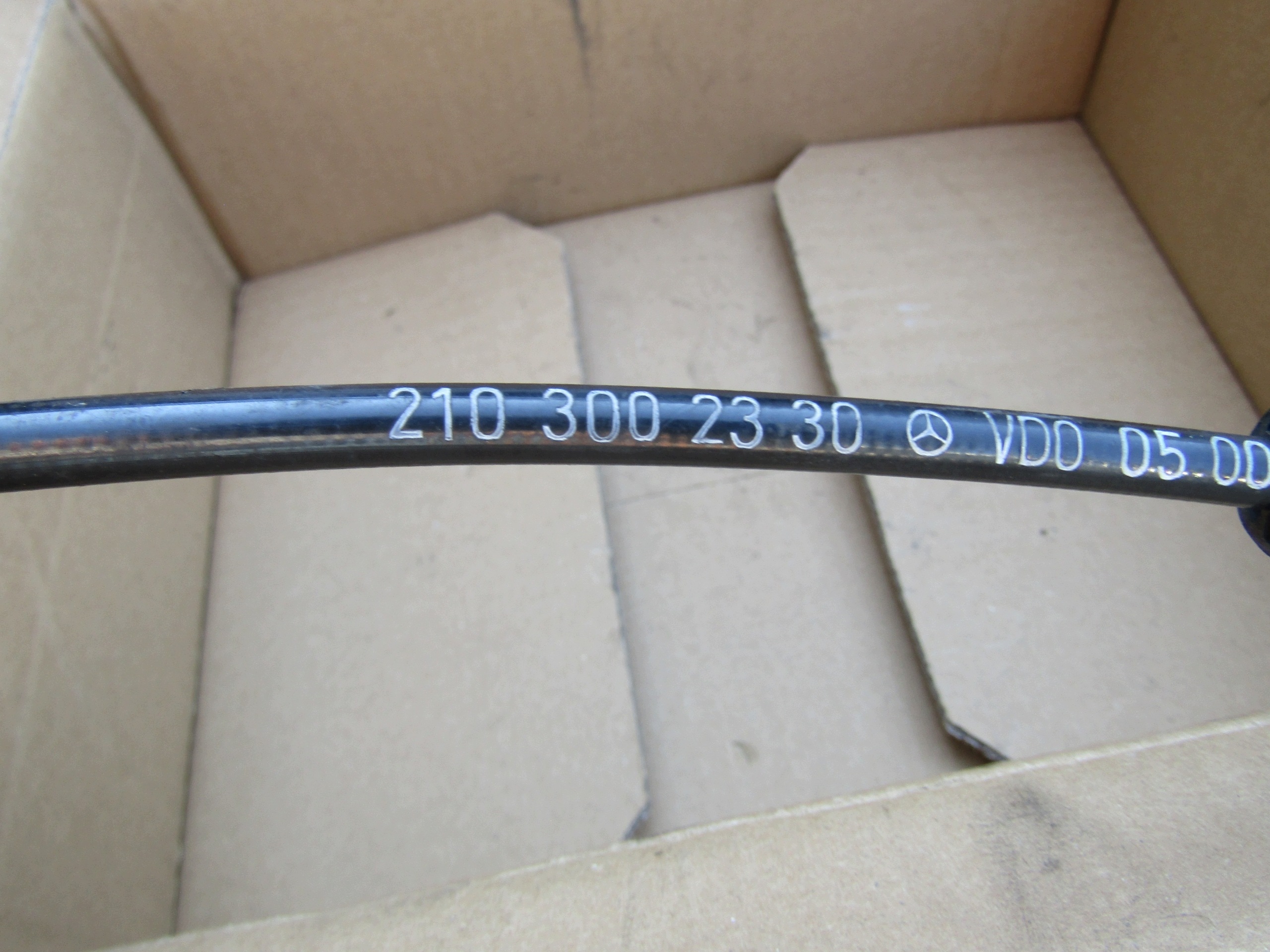 Câble d'accélérateur Mercedes-Benz OE 2103002330 image 8