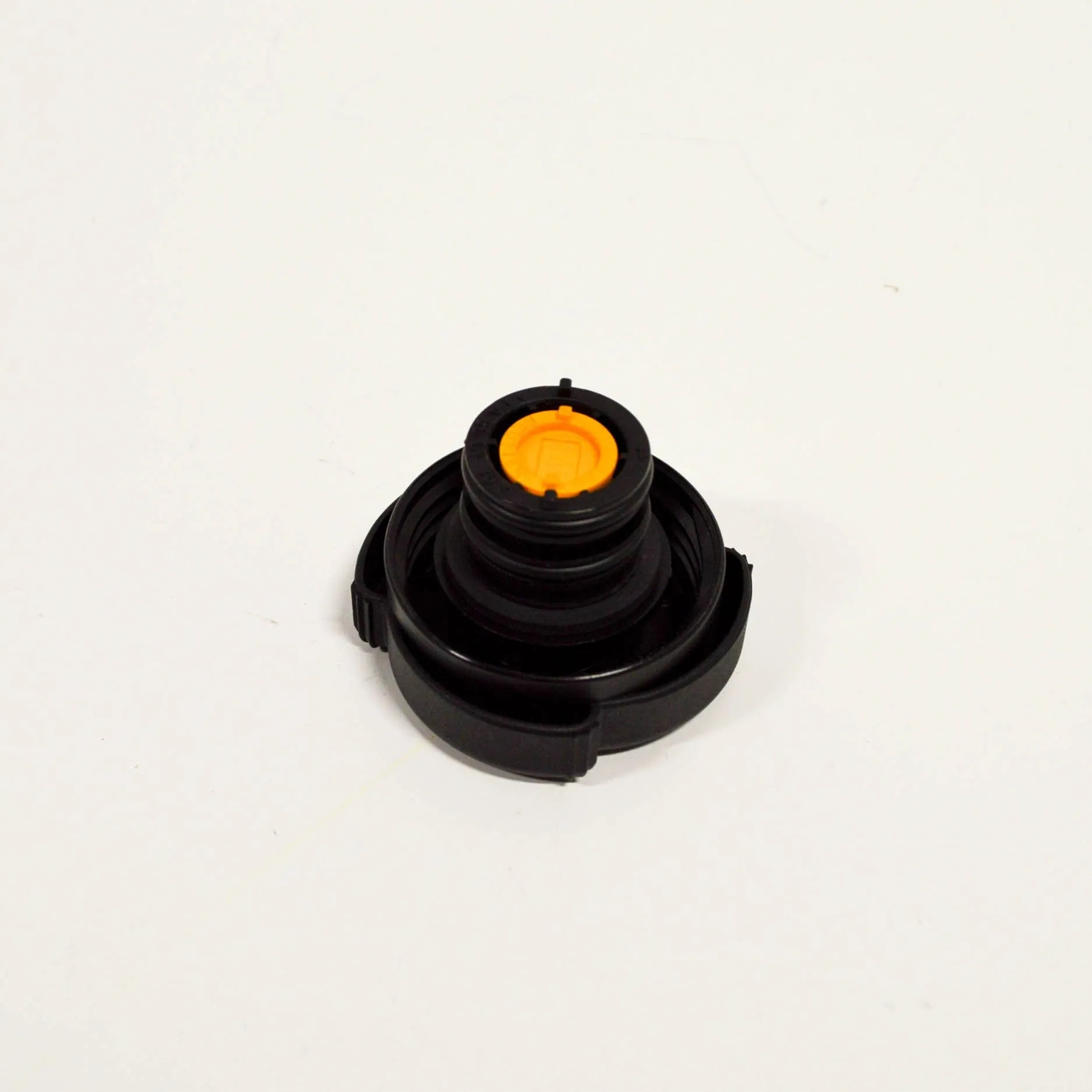 BMW OE 17137639023 Radiator Cap Used image 4